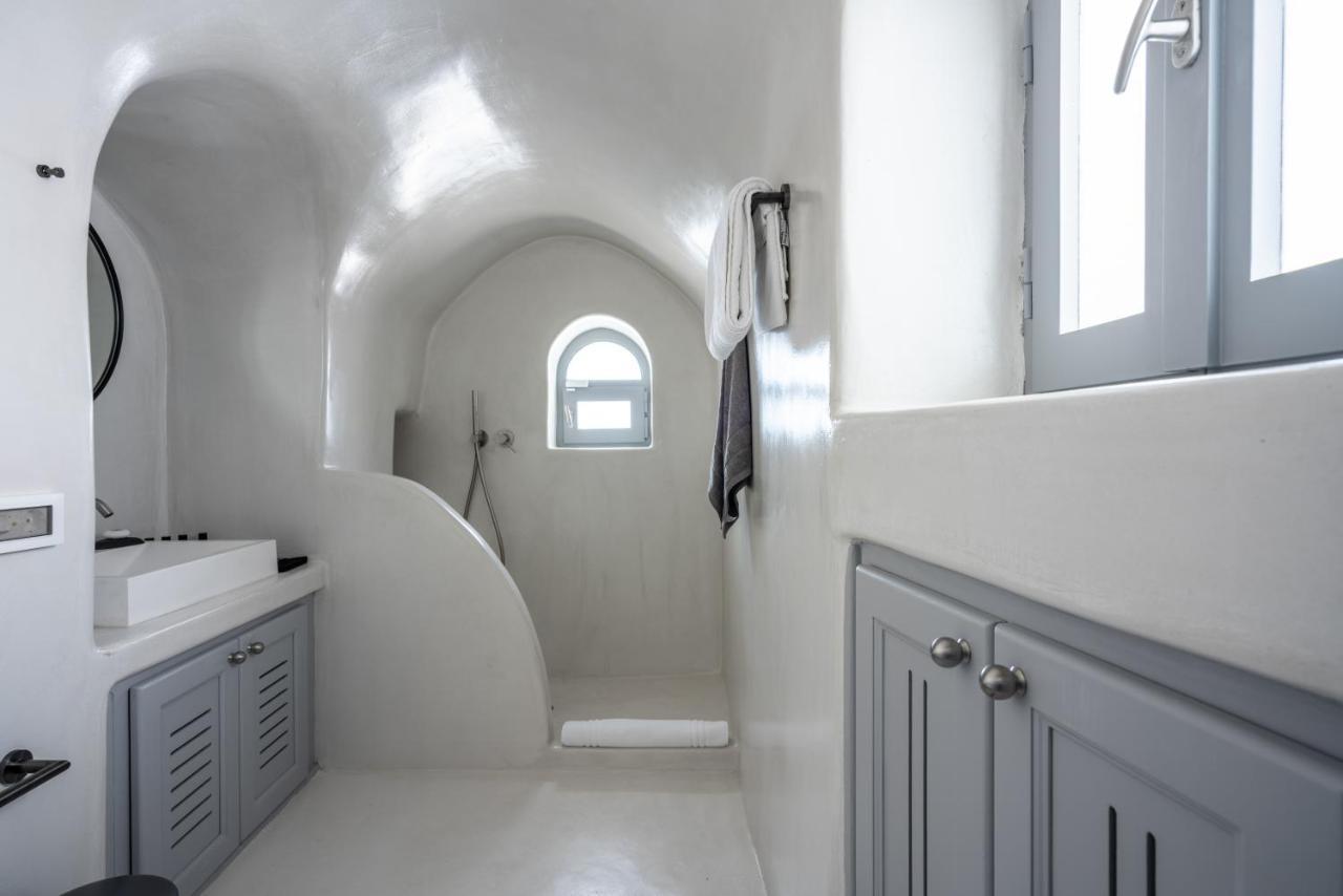 Inspire Santorini Luxury Villas Fira  Exterior foto